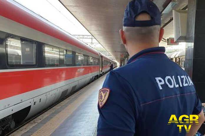 Polizia controlli area Termini Polizia controlli area Termini
