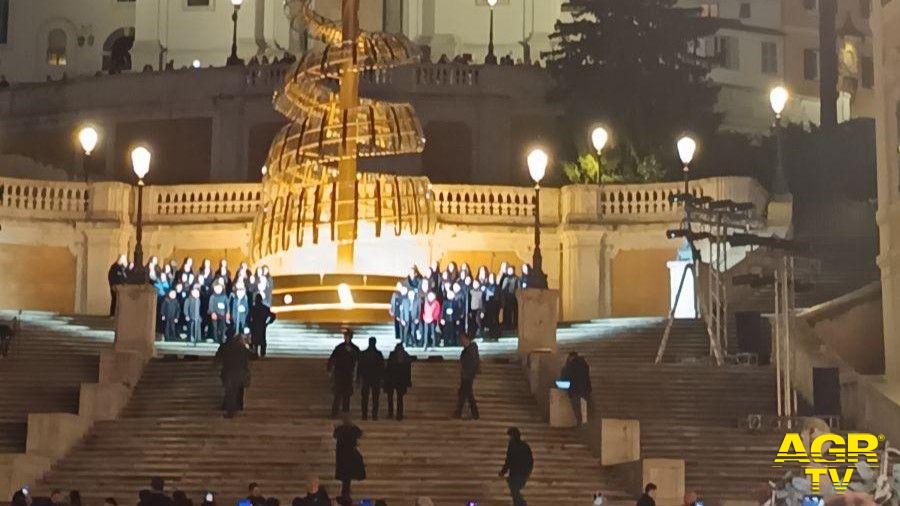 Scalinata di Trinità dei Monti.135 Gradini Iconici tra Storia e Moda a Roma