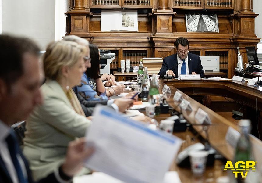 Riunione della Cabina di regia per la crisi idrica Riunione della Cabina di regia per la crisi idrica