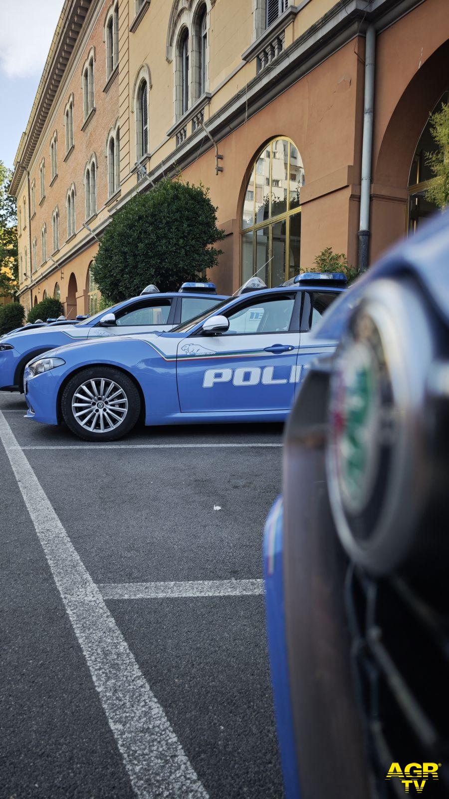 Polizia arresto via Cavour furto bottiglia limoncello