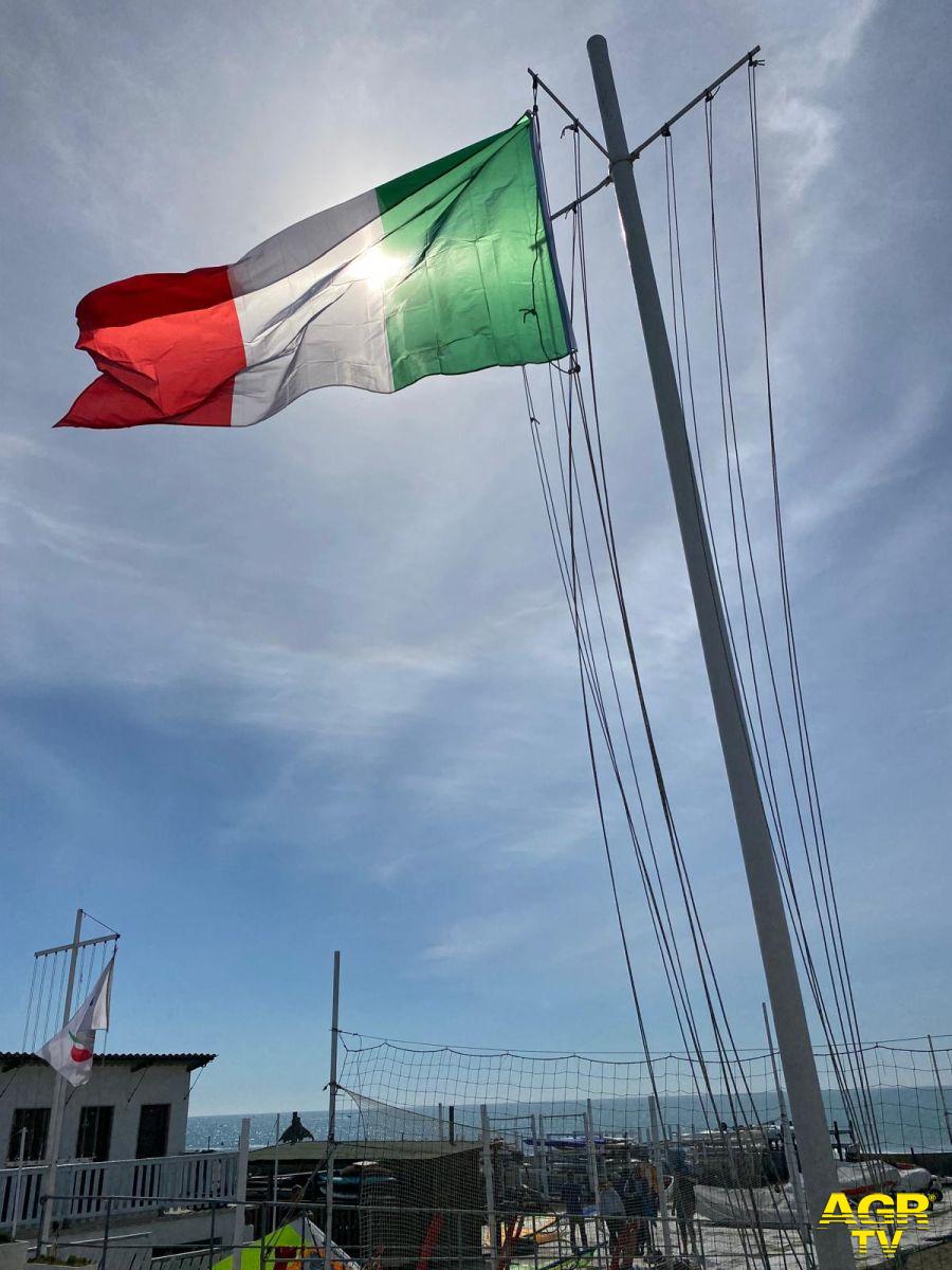 Nauticlub Castelfusano affiliato alla Federazione Italiana Vela Nauticlub Castelfusano affiliato alla Federazione Italiana Vela