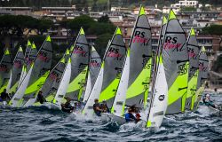 Vela, oggi l'assegnazione dei titoli per il Campionato Italiano Giovanile delle Classi In Doppio di Formia 2025