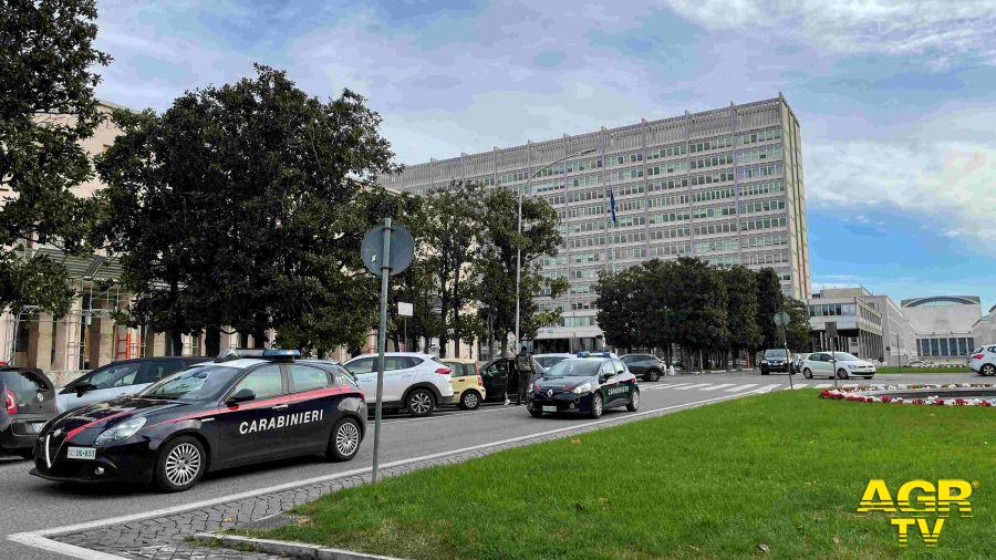 Roma Eur denunciati 4 giovani rom, tre minorenni, fermati alla guida di una 500 rubata