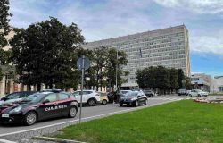 Roma Eur denunciati 4 giovani rom, tre minorenni, fermati alla guida di una 500 rubata