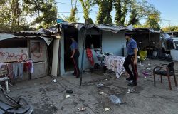Roma, blitz nell'ex consorzio agricolo in via Tiberina, 27 persone denunciate