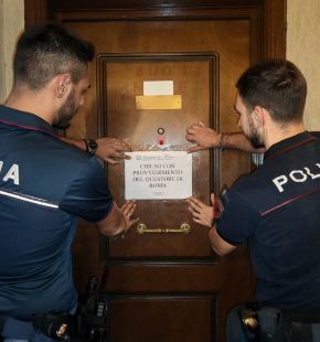 Roma, B&B chiuso per dieci giorni, aveva ospitato pusher straniero senza documenti, trovata droga nella camera