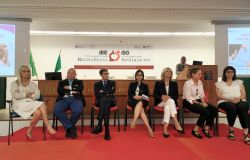 Roma, al Regina Elena primo reimpianto con chirurgia robotica di tessuto ovarico crioconservato