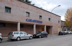 Guidonia, Carabinieri e Polizia arrestano in flagranza due cileni, uno 15enne, per furto