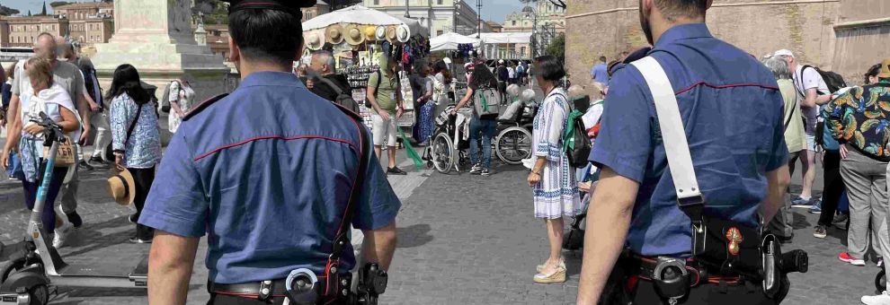 Roma San Pietro, controlli tra i turisti, un arresto per evasione, pranzo a scrocco.... cinque denunciati