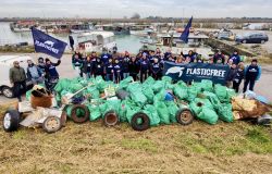 plastic free mobilitazione volontari foto da comunicato stampa