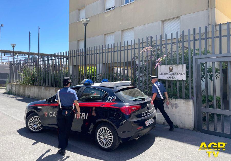Carabinieri Ardea intervenuti per arresto Carabinieri Ardea intervenuti per arresto