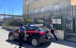 Ardea, in manette 41enne per maltrattamenti in famiglia, ha aggredito la compagna dinanzi alla figlia minorenne
