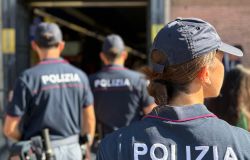 Roma, borseggiatori in azione nella metropolitana, nella rete della Polmetro finiscono in 14