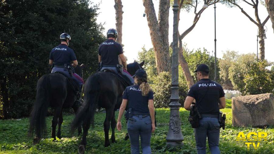 Polizia i controlli al Colle Oppio