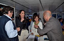 La Presidente Celli a bordo dell'Imperatrice per l'iniziativa Cultura ed arte sul fiume e suph credit De Canonicol mare La Presidente Celli a bordo dell'Imperatrice per l'iniziativa Cultura ed arte sul fiume e suph credit De Canonicol mare