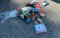 materiale sequestrato Polizia