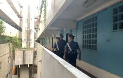 Carabinieri EUR L'intervento in zona Corviale