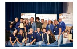 La Napoli che naviga: successo per la 17ª Crociera della Musica, Arte e Cultura Napoletana