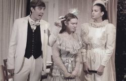 Ostia, teatro Pegaso: Non si sa mai tra...equivoci, identità celate e confronti generazionali