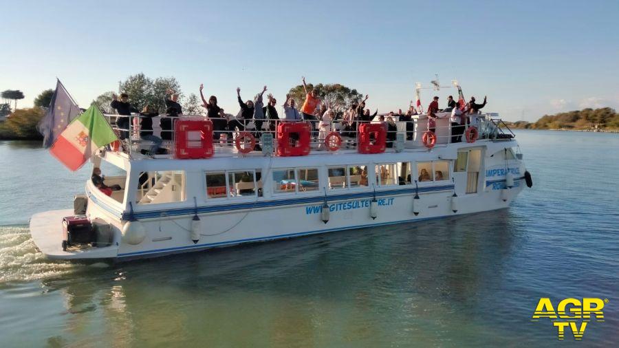 Escursioni Sul Tevere Escursioni Sul Tevere