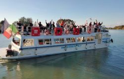 Escursioni Sul Tevere