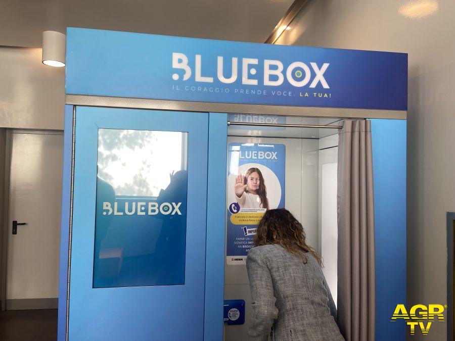 Blue Box box fototessera contro bullismo e cyberbullismo Blue Box box fototessera contro bullismo e cyberbullismo