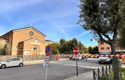 Acilia, al via i lavori per la nuova piazza pedonale dinanzi alla parrocchia San Leonardo di Porto Maurizio