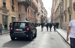 Carabinieri, controlli antiborseggio nel centro città