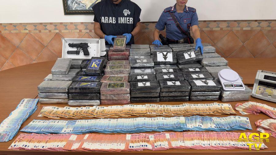 Roma, duro colpo al traffico di stupefacenti, i Carabinieri sequestrano 200 kg. di cocaina, avrebbero fruttato 16 milioni di euro