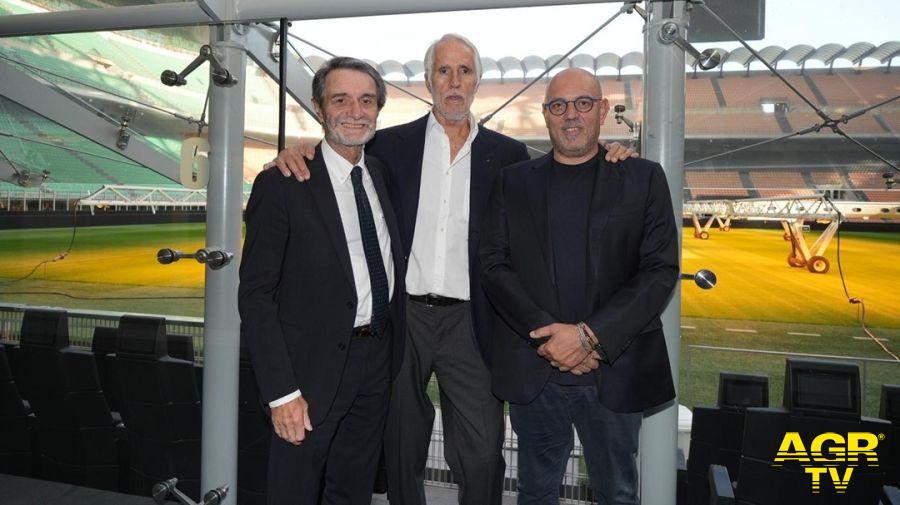Il Presidente della Regione Lombardia, Attilio Fontana, Giovanni Malagò, presidente della Fondazione Milano Cortina 2026,  Massimo Sertori, assessore regionale agli Enti locali