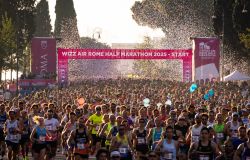 Wizz Air Rome Half Marathon, una festa con tanti record, vince su tutto la partecipazione massiccia dei runners