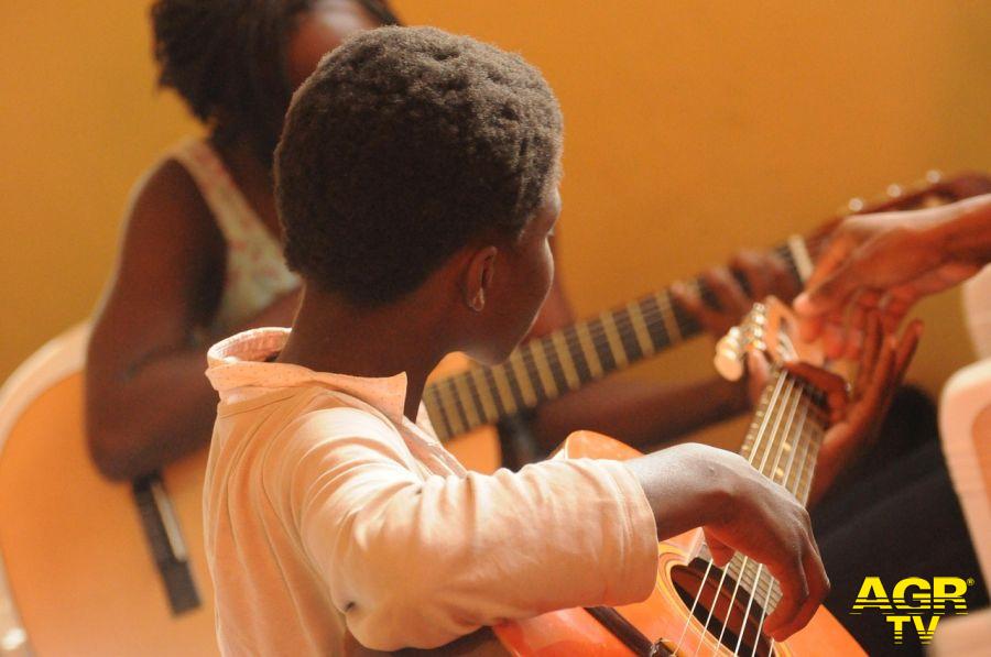 SCUOLA MUSICA BAMBINI FOTO PIXABAY SCUOLA MUSICA BAMBINI FOTO PIXABAY