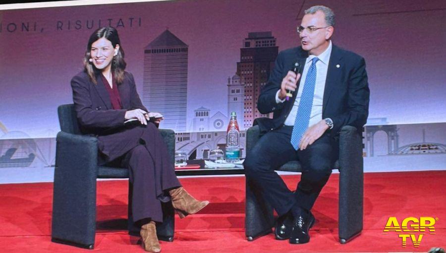 Stefania Pinna e Presidente nazionale Elbano de Nuccio Stefania Pinna e Presidente nazionale Elbano de Nuccio
