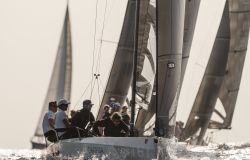 T-Rex” in regata a Sanremo T-Rex” in regata a Sanremo
