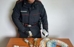 Guidonia, in manette due pusher, sequestrati 700 gr. di cocaina e 500 gr. di hashish Guidonia, in manette due pusher, sequestrati 700 gr. di cocaina e 500 gr. di hashish