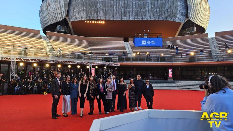 Lo staff di corpo libero sul red parket della festa del cinema di Roma foto da comunicato stampa Lo staff di corpo libero sul red parket della festa del cinema di Roma foto da comunicato stampa