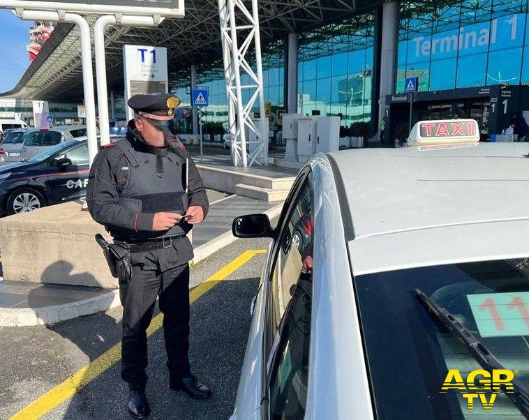 Carabinieri aeroporto Fiumicino controlli Carabinieri aeroporto Fiumicino controlli
