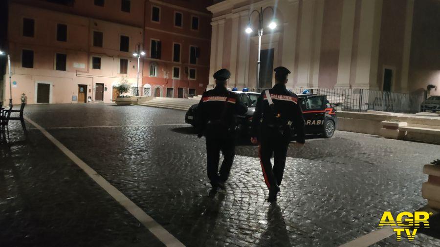 Carabinieri Anzio controlli nel centro Carabinieri Anzio controlli nel centro