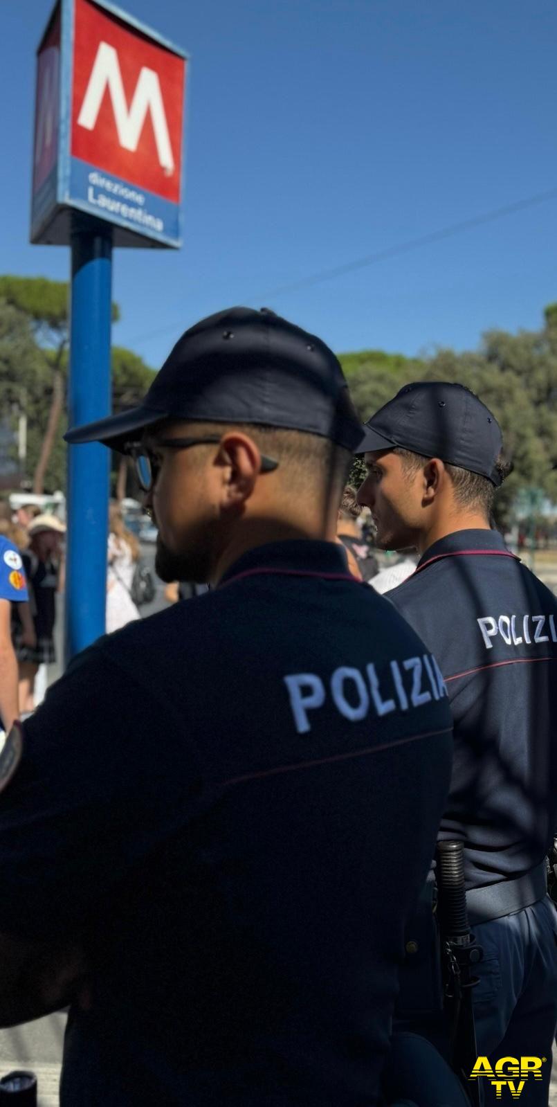 Polmetrto vicino entrata stazione linea A