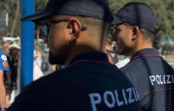 Roma, metro A, la Polizia non molla la presa, tre borseggiatori sudamericani in manette