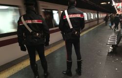 Roma, furti e borseggi, nel centro ed all'Esquilino stretta dei Carabinieri, 5 arresti e 9 denunce