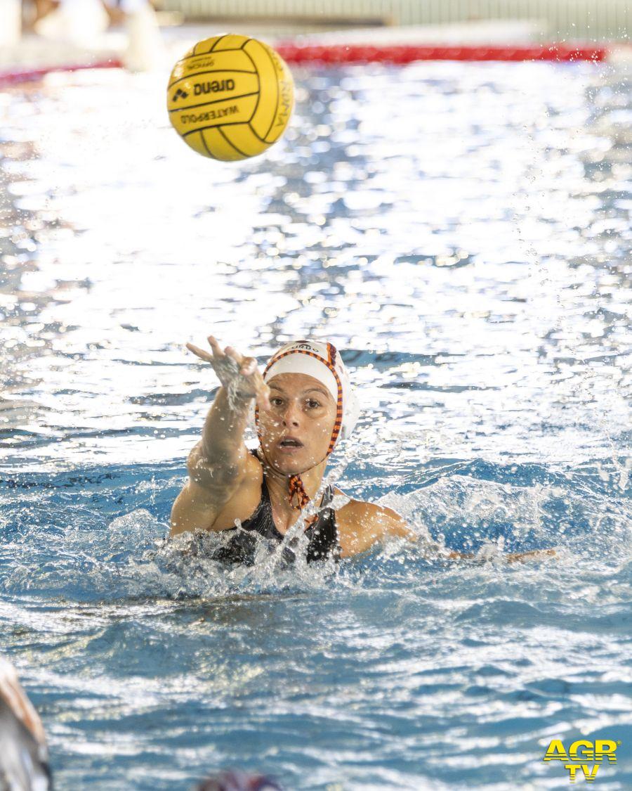 SIS Roma, Sara Centanni tira in porta