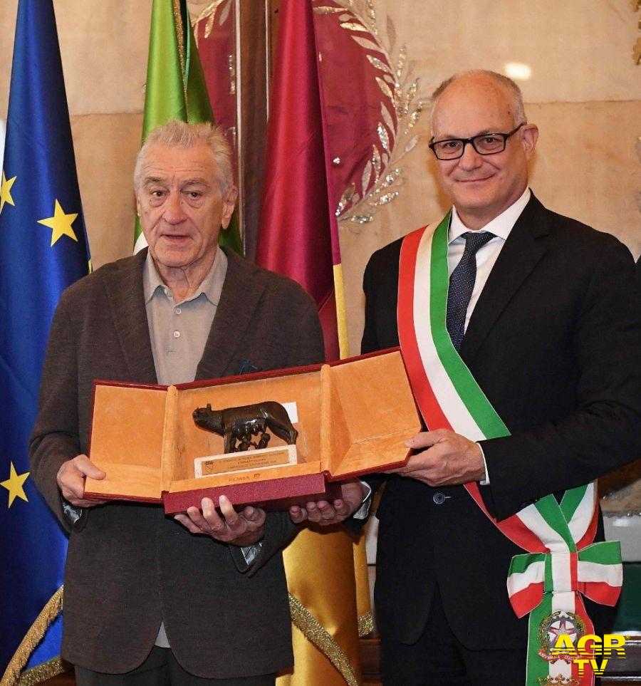 Il sindaco Gualtieri e Robert De Niro Il sindaco Gualtieri e Robert De Niro