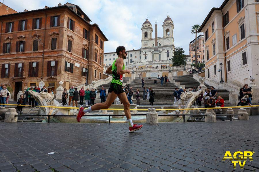 Rome 15 k a Piazza di Spagna Rome 15 k a Piazza di Spagna