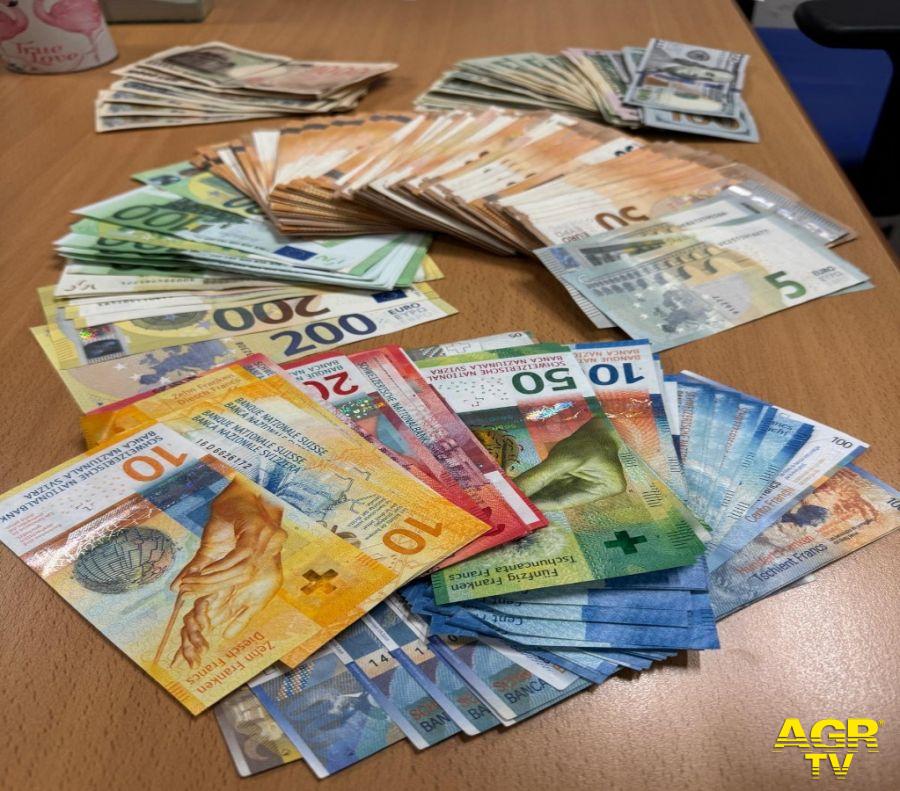 Intercettato quasi un milione di euro non dichiarati