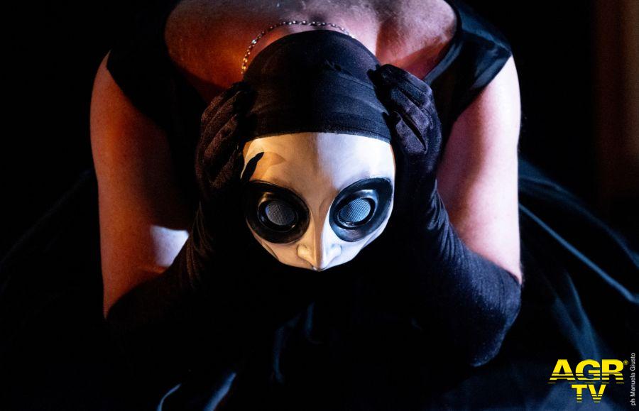 Roberto Latini - Antigone_ph_Manuela_.Giusto Roberto Latini - Antigone_ph_Manuela_.Giusto