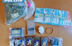 Roma, colpo da KO allo spaccio, 30 pusher arrestati, oltre 20 kg di droga sequestrati