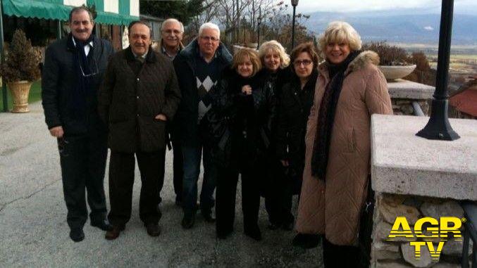 Una gita In montagna con Colleghi e le Mogli 2002 Una gita In montagna con Colleghi e le Mogli 2002