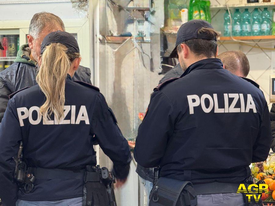 Polizia Don Bosco i controlli del Commissariato Tuscolano Polizia Don Bosco i controlli del Commissariato Tuscolano
