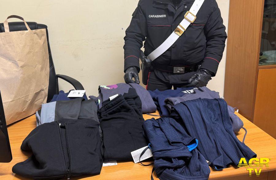 Carabinieri la refurtiva recuperata Artena/Colleferro Carabinieri la refurtiva recuperata Artena/Colleferro